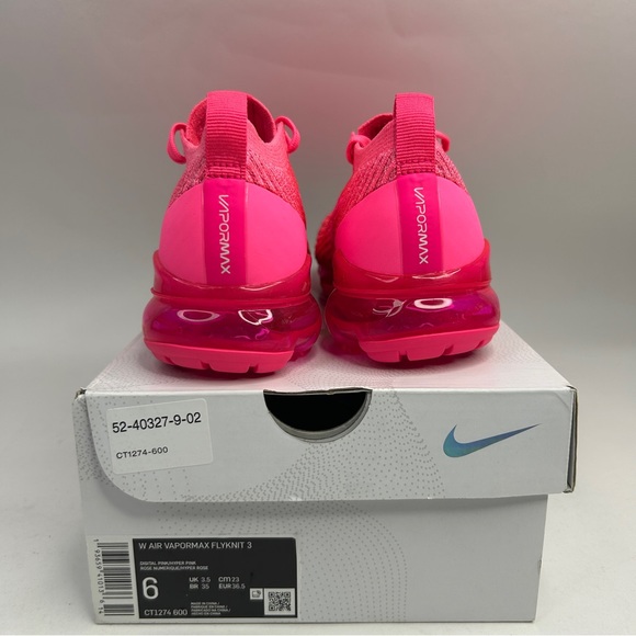 Nike Air Vapormax Flyknit 3.0 WMNS “Triple Digital Pink” 2023 - Picture 4 of 4